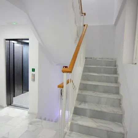 Апартаменти Gracia By Cadiz4rentals *